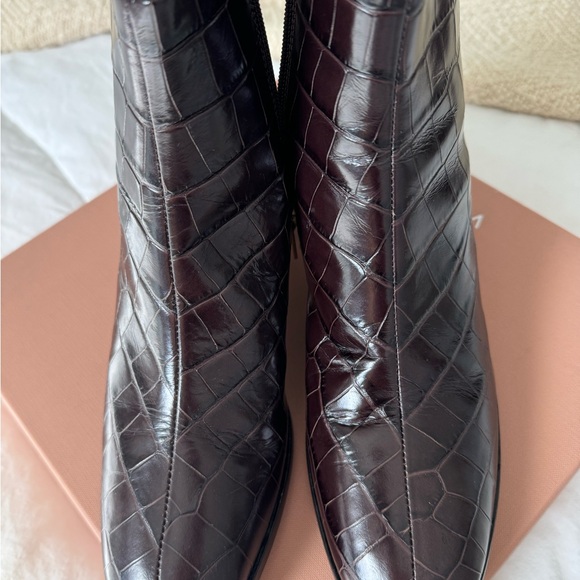 Via Spiga brown booties. Size 8. - Picture 3 of 9